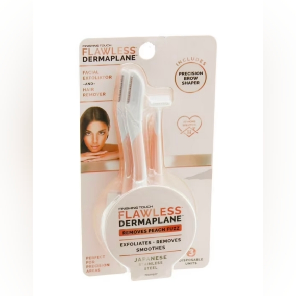 Finishing Touch Flawless DermaPlane Facial Exfoliator & Hair Remover-NEW - Picture 1 of 3